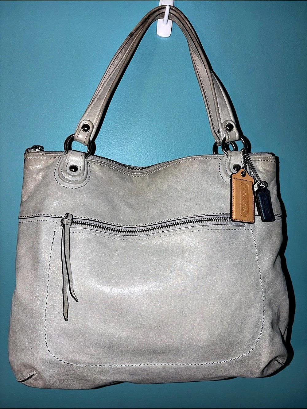 Coach Poppy Glam Tote Silver Three Hangtags